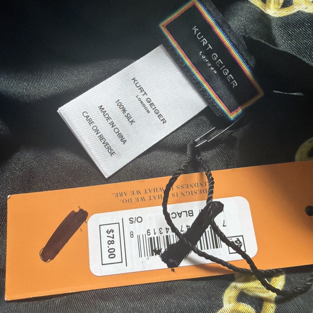 NWT Kurt Geiger London Large Chain Print Silk Scarf Luxury Designer AQ22 - Picture 4 of 4